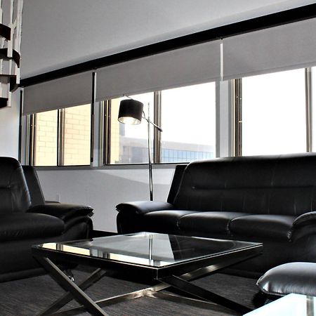 מלון Ramada Plaza By Wyndham Regina Downtown מראה חיצוני תמונה