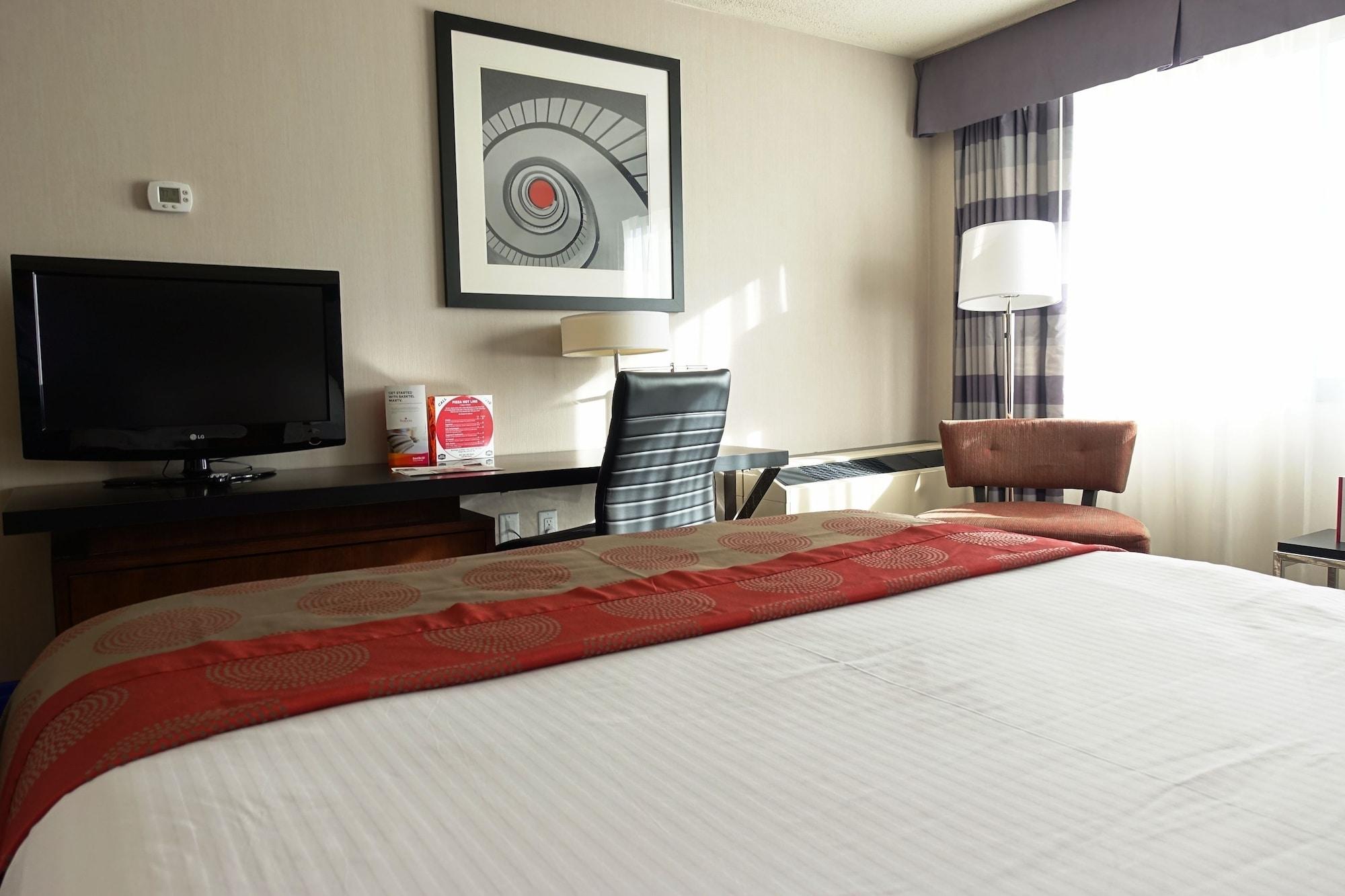 מלון Ramada Plaza By Wyndham Regina Downtown מראה חיצוני תמונה