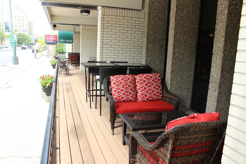 מלון Ramada Plaza By Wyndham Regina Downtown מראה חיצוני תמונה